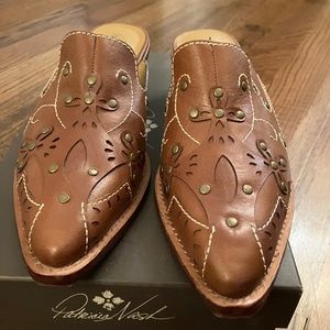 Patricia Nssh Benedetto Mules